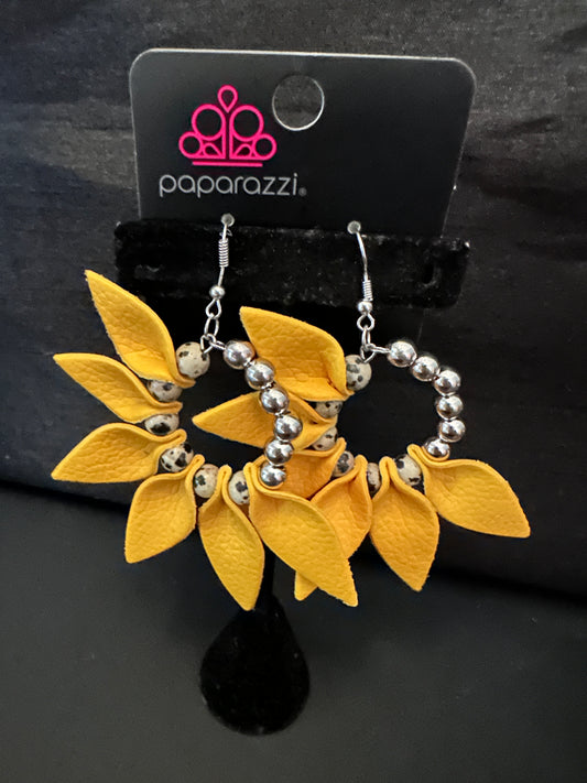 Flower Child Fever-Yellow