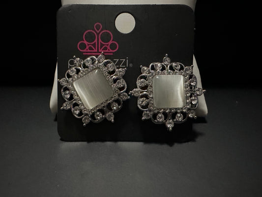 Get Rich Quick - White Moonstone